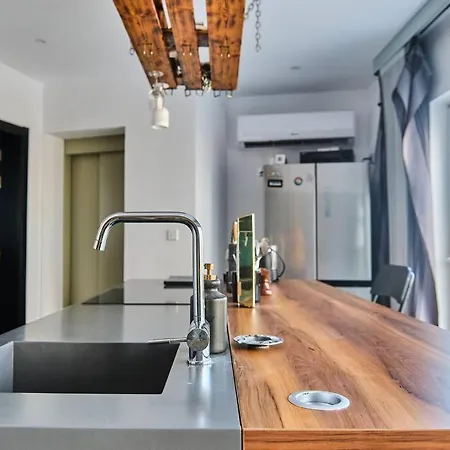 Apartment Lovely 1 Bedroom Penthouse, With A Private Pool! Gzira